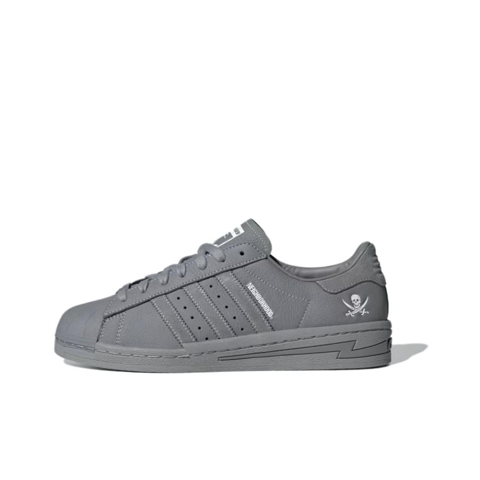 أحذية سكيت بورد منخفضة الارتفا - مراجعة Adidas Shoes Superstar وسعره