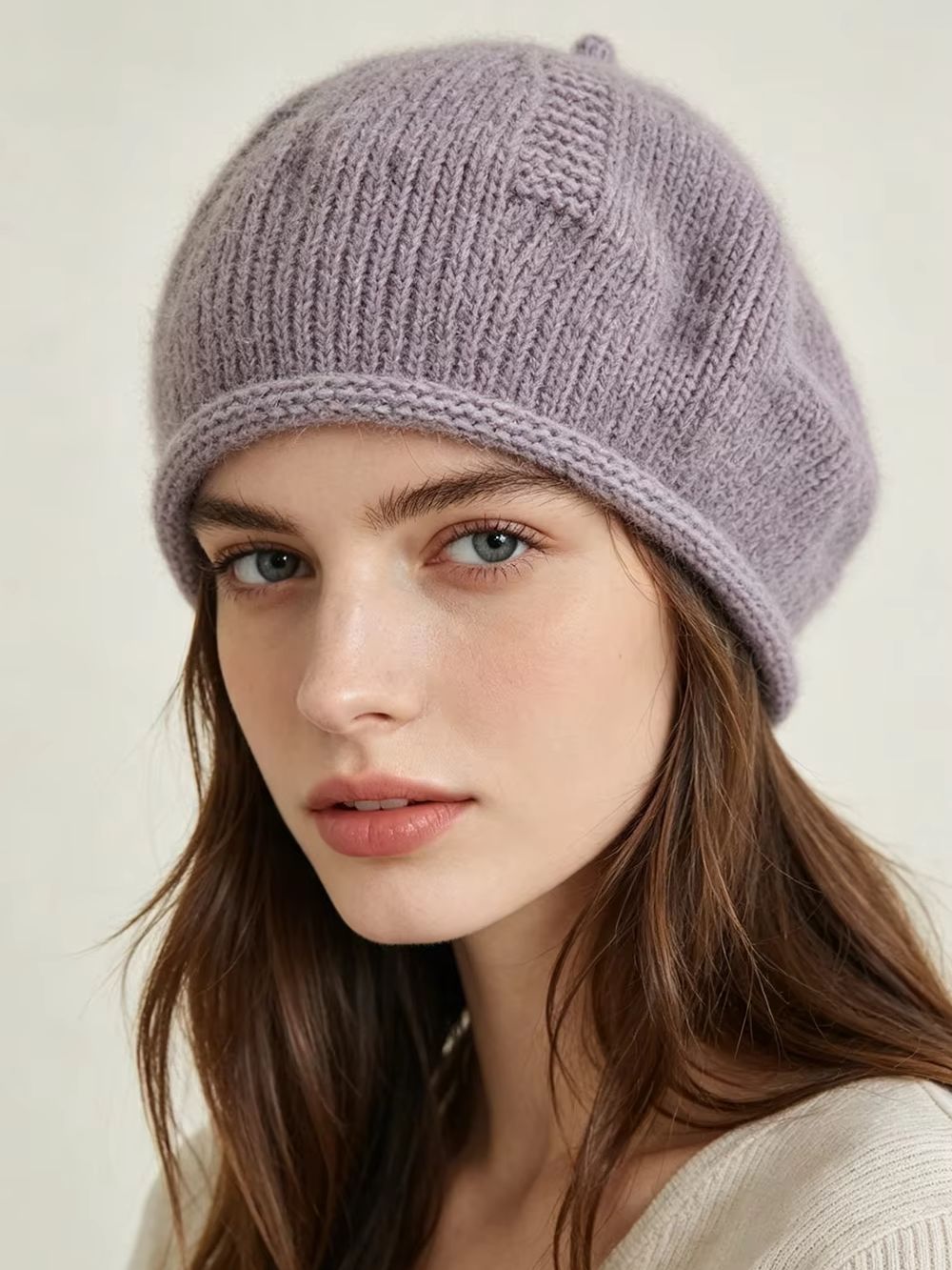قبعات بيريه ناعمة وفضفاضة للنس - مراجعة Beret French Wool وسعره